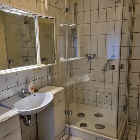 Schoene Und Ruhige In Fruecht * Frucht