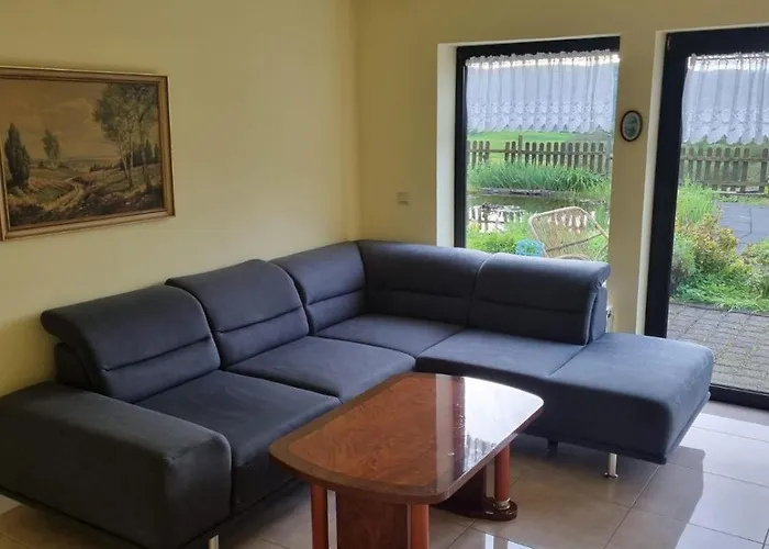 アパート Schoene Und Ruhige In Fruecht *