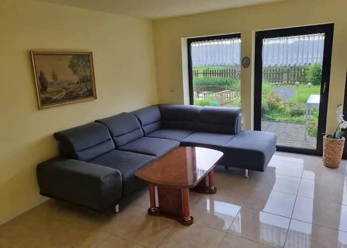 Schoene Und Ruhige In Fruecht * Frucht