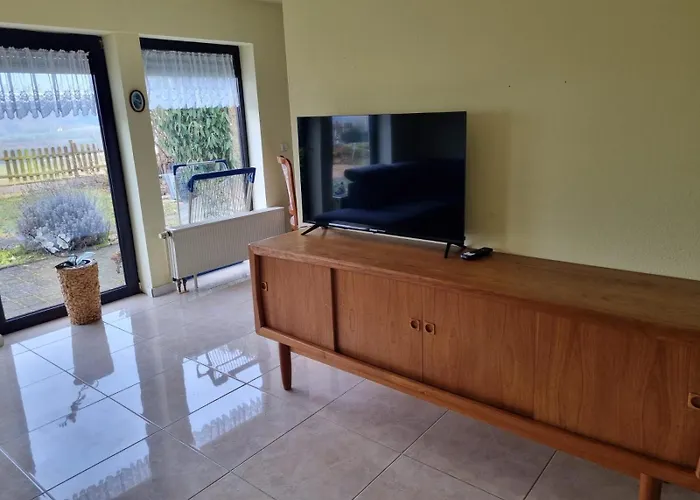 Schoene Und Ruhige In Fruecht アパート