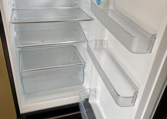 Schoene Und Ruhige In Fruecht Frucht